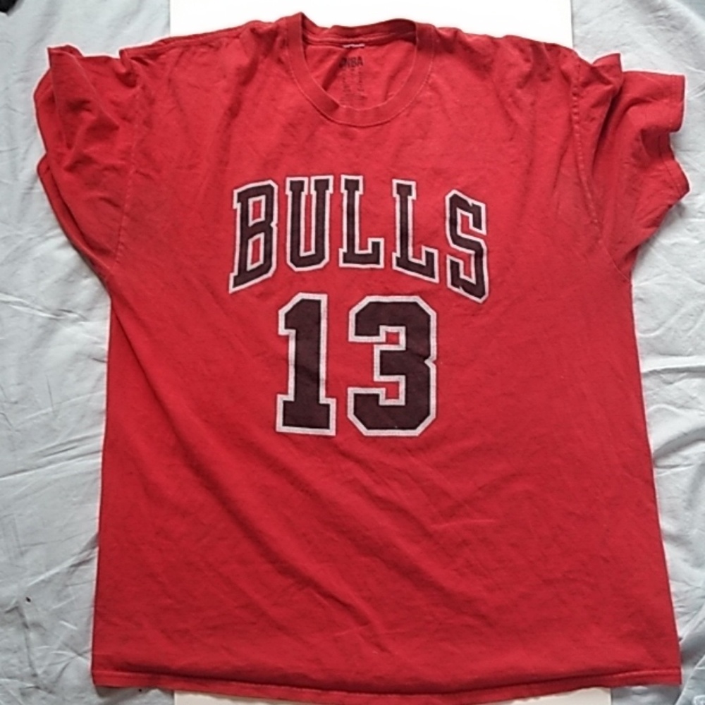 BULLS T SHIRT